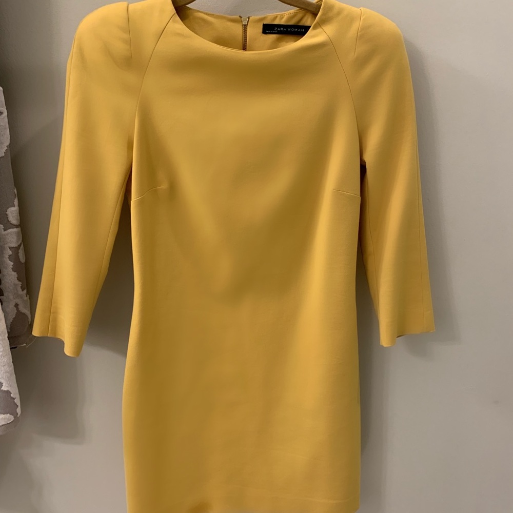 Chic Yellow Quarter Length Sleeve Dress